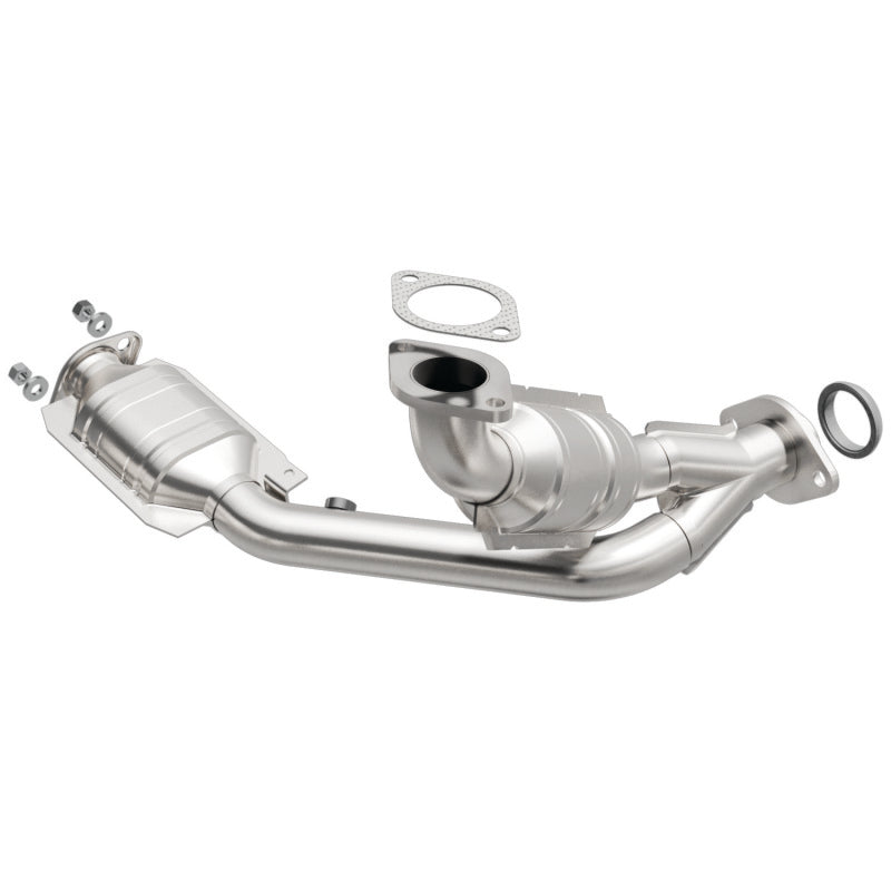 MagnaFlow Direct Fit Catalytic Converter 01-02 Mitsu Montero 3.5L