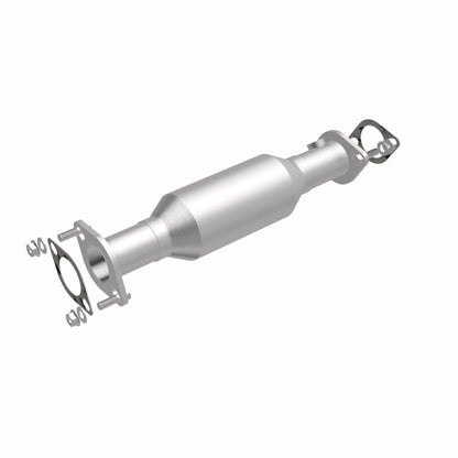 MagnaFlow Direct Fit Catalytic Converter 04-06 Outlander 2.4L