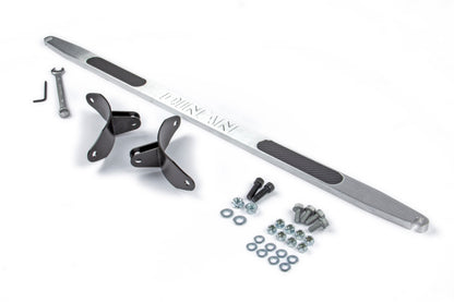 Dinan 97-03 BMW 525i/528i/530i/540i/M5 (E39) Brushed Alum. w/Carbon Inlays Shock Tower Brace - Rear