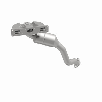MagnaFlow Direct Fit Catalytic Converter BMW 5 01-03 front