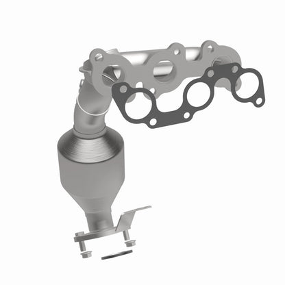 MagnaFlow Direct Fit Catalytic Converter 04-06 Toyota Sienna 3.3L