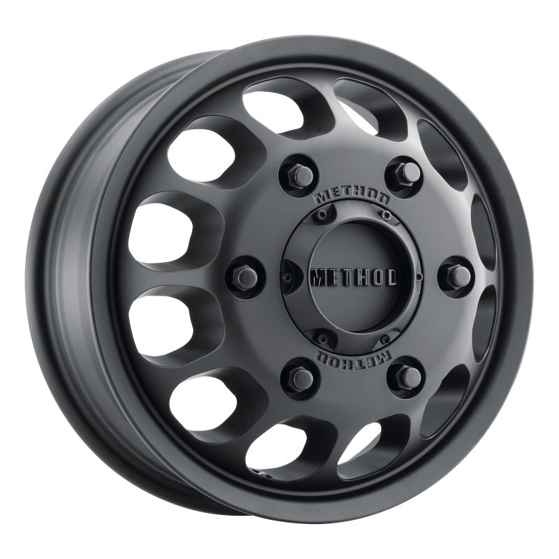 Method Wheels Method MR901 - FRONT 16x5.5 +117mm Offset 6x205 161.04mm CB Matte Black Wheel