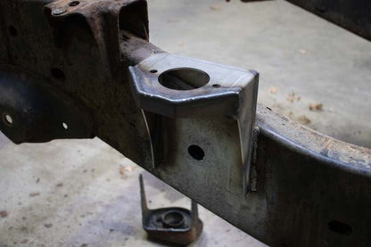 Rustbuster Rear Cab Mount