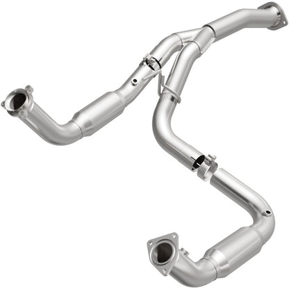 MagnaFlow 11-15 Chevrolet Silverado 2500 HD 6.0L Direct Fit Converter
