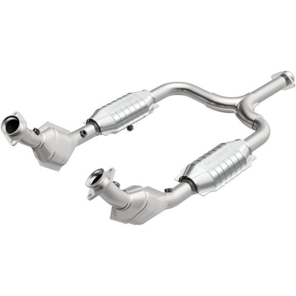 MagnaFlow Direct Fit Catalytic Converter 01-04 Ford Mustang 3.8L CA