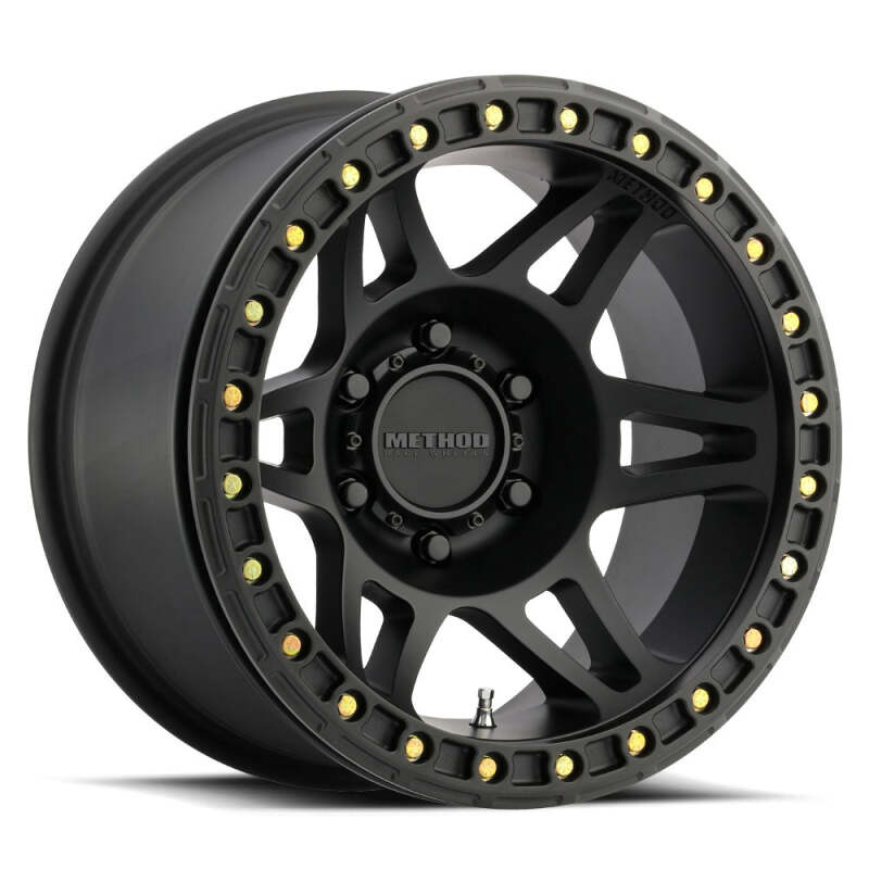 Method Wheels Method MR106 Beadlock 17x9 -44mm Offset 8x6.5 130.81mm CB Matte Black w/BH-H36125 Wheel