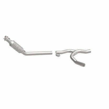 MagnaFlow Direct Fit Catalytic Converter OEM 2005 Dodge Ram 1500 Underbody