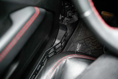 DV8 Offroad 18-20 Jeep Wrangler (JL)/Gladiator (JT) Front Door Pocket Molle Panels