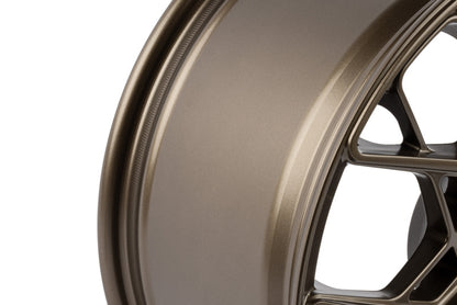 APR A02 Flow Formed 19x8.5 / 5x112 / ET45 / 66.5mm Bore / Bronze Wheel