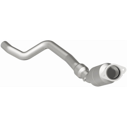 MagnaFlow Direct Fit Catalytic Converter 06-14 Chrysler 300 5.7L