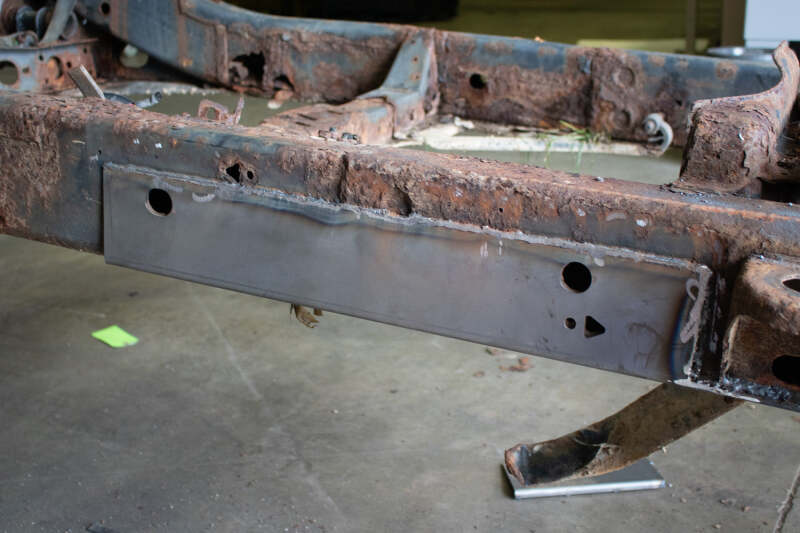 RustBuster Rust Buster 02-09 Chevy Trailblazer / GMC Envoy Center Frame Section - Left