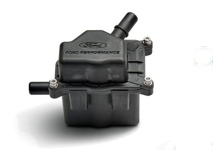 Ford Racing 17-20 F150 3.5L Passenger Side Air Oil Separator