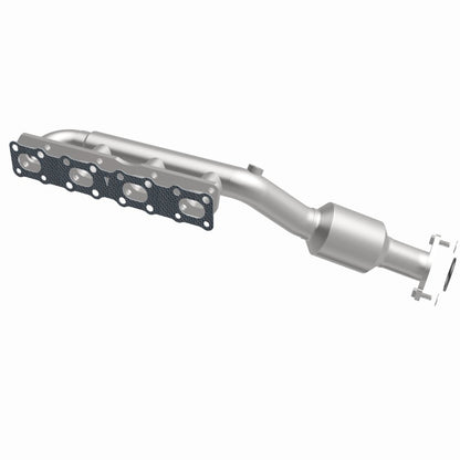 MagnaFlow 2004 Nissan Titan 5.6L Direct Fit Converter