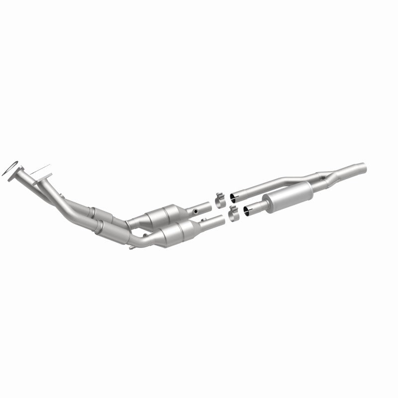 MagnaFlow Direct Fit Catalytic Converter TT QUATTRO-08 3.2L OEM