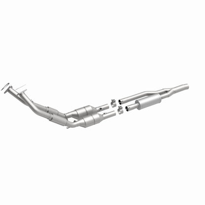 MagnaFlow Direct Fit Catalytic Converter TT QUATTRO-08 3.2L OEM
