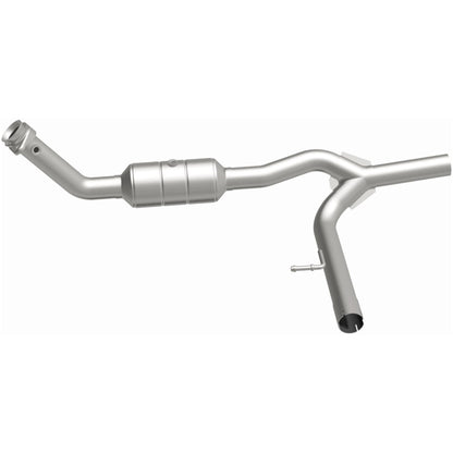 MagnaFlow Direct Fit Catalytic Converter F-150 04-06 8 4.6L OEM
