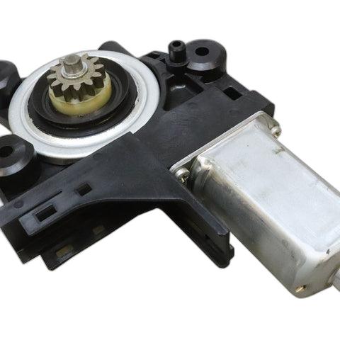 downloaded_images\genuine-ford-1480775-window-operating-motor-1-1l_OzR0WMKFwoi5d3YvVv8TRyuMlLBOvF_5e489de8-46aa-4bb7-9f5d-032e46c0bd8d.jpg