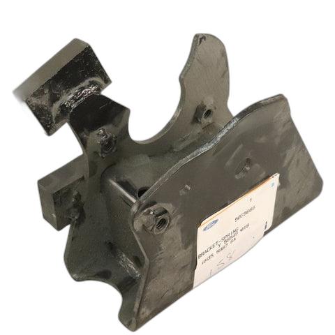 downloaded_images\genuine-ford-5035666-rear-rear-spring-bracket-1-1ZrAp2hpy-z2Hqo3zjprV9dfedXwDgGDn.jpg