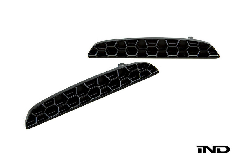 IND x Acexxon F85 X5M Reflector Cosmetic Package