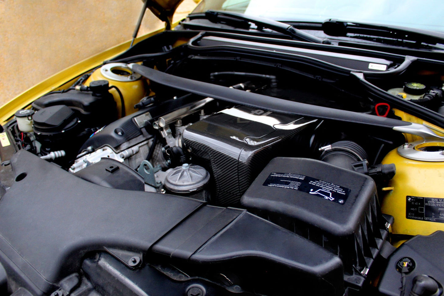 Karbonius E46AD09 Carbon Fibre Airbox OEM Style - BMW E46 M3 / Z4M