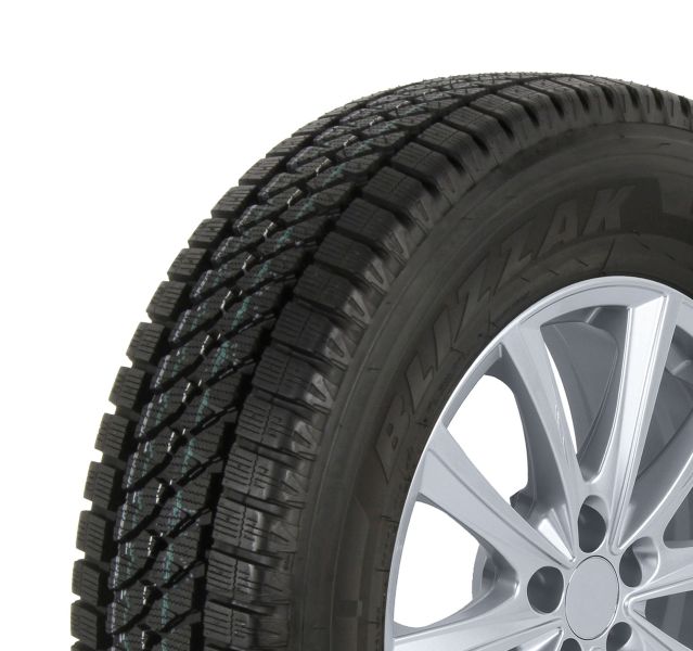BRIDGESTONE 22570R15ZDBR112RBW810 Winter Lcv Tyreeb75.0 Db