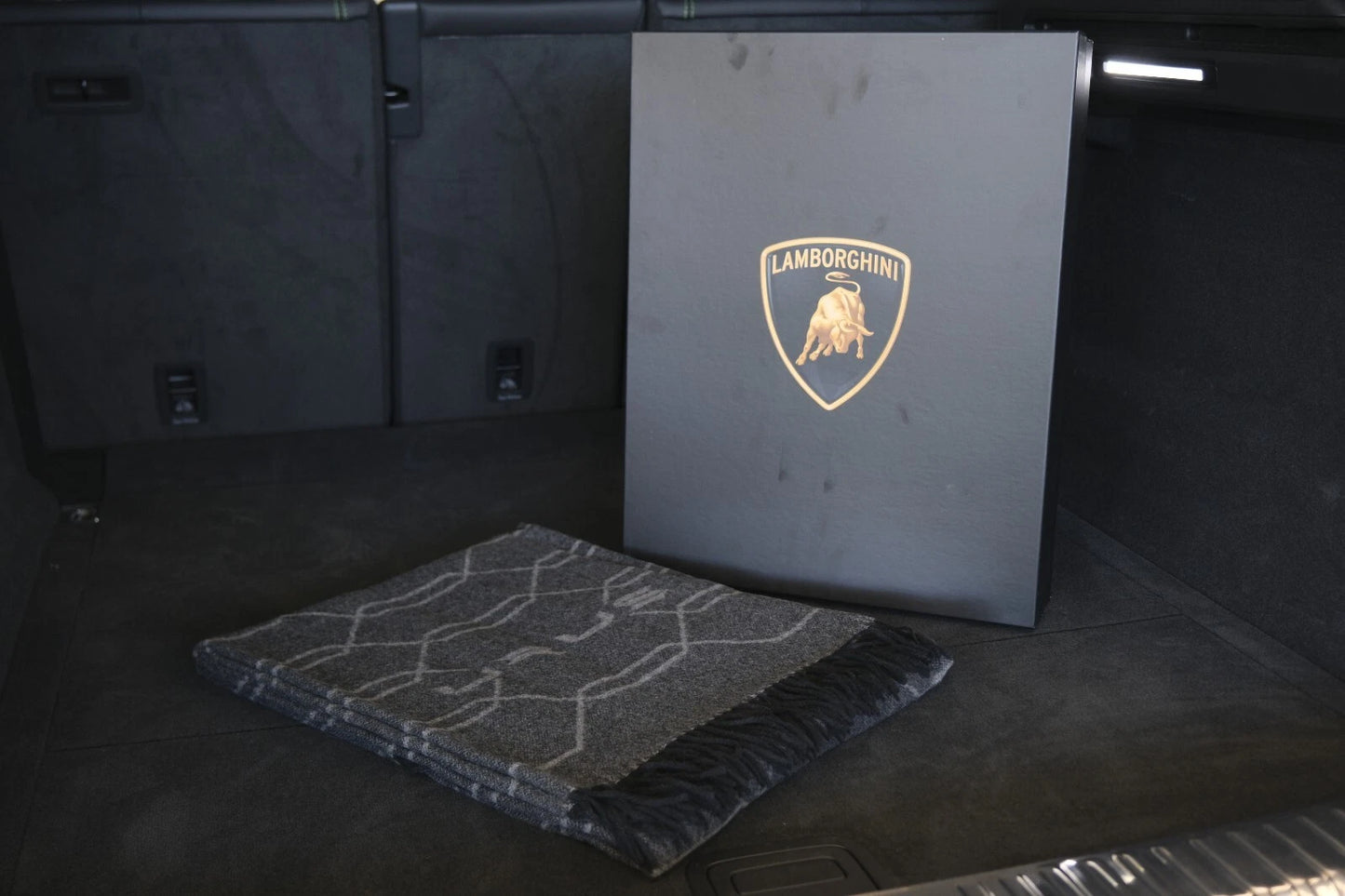 Lamborghini Urus Pillow with Cachemere  Blanket