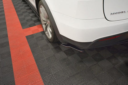 Maxton Design Tesla Model X Rear Side Splitters V.2