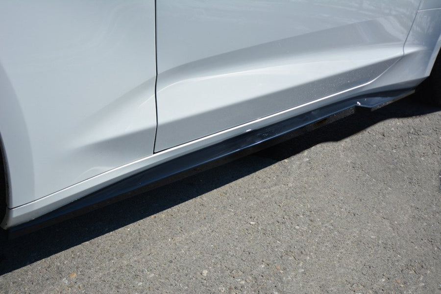 Maxton Design Chevrolet Camaro MK6 SS Side Skirts Diffusers