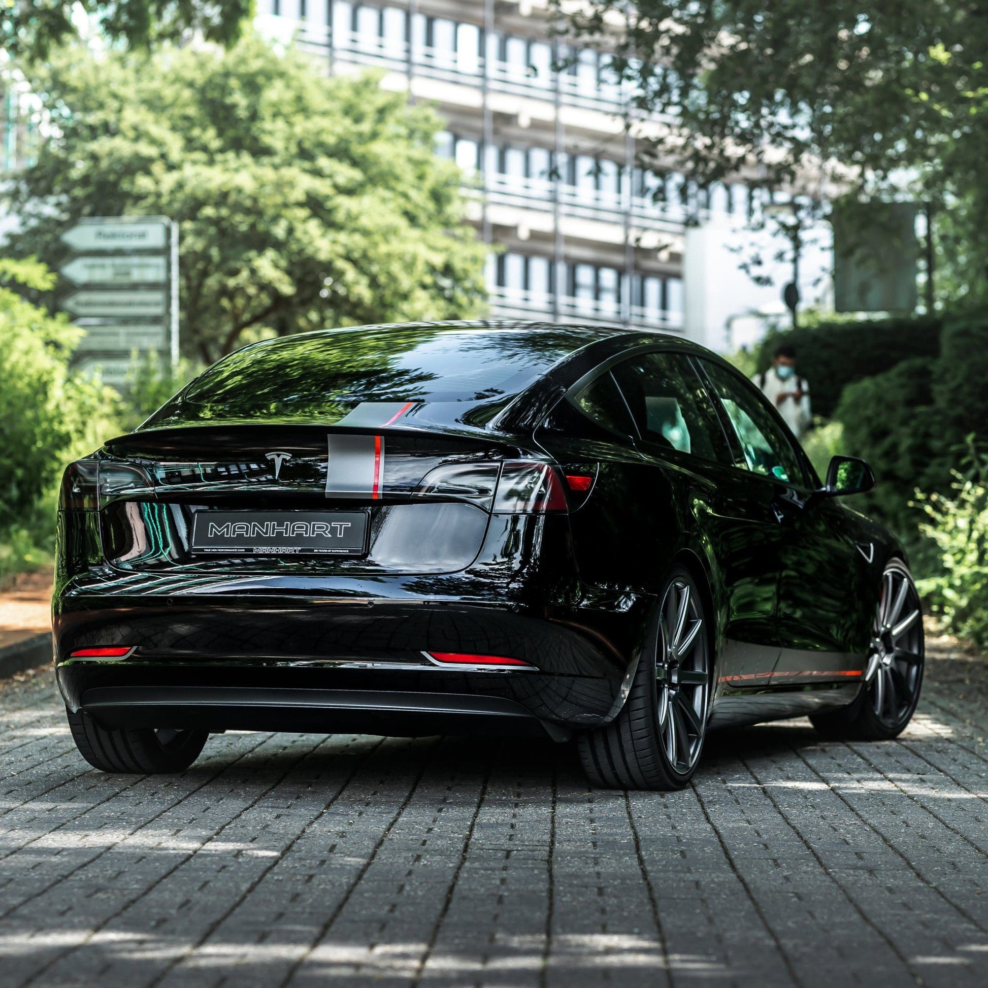 MANHART MHDEKTES001 DECAL SET FOR TESLA