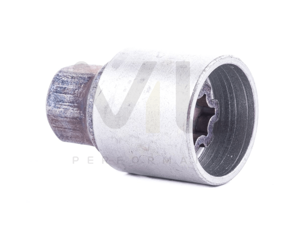 Locking wheel online nut adapter