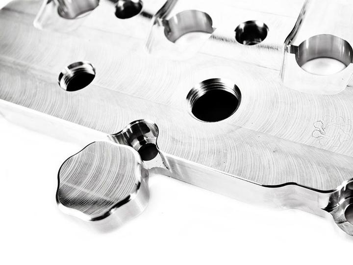 Integrated Engineering Audi Volkswagen 2.0T B6 B7 C6 MK2 MK5 Billet Valve Cover (A4, GTI, Jetta & Passat) ML Performance UK