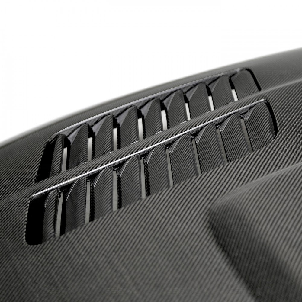 Seibon BMW E82 E87 E88 GTR-Style Gloss Carbon Fibre Bonnet (Inc. 116i, 120i, 135i & 1M) - ML Performance UK